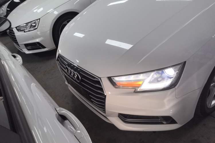 Used Audi A4L 2019 35 TFSI Ambition China VI