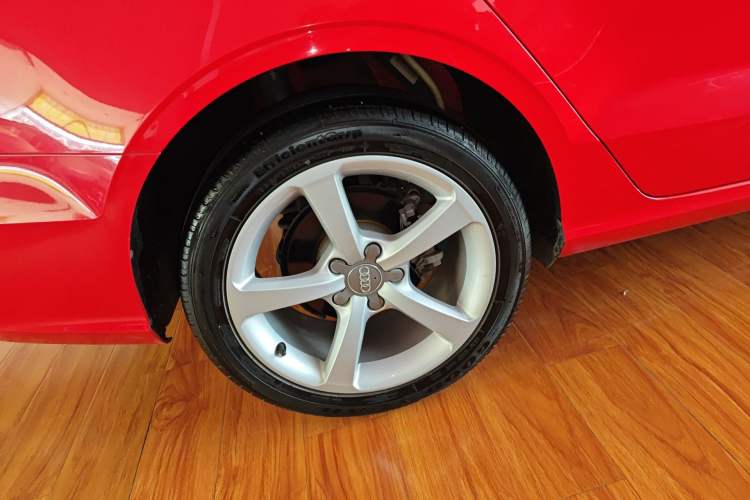 Used Audi A3 2014 Limousine 35 TFSI Automatic Comfort Model
