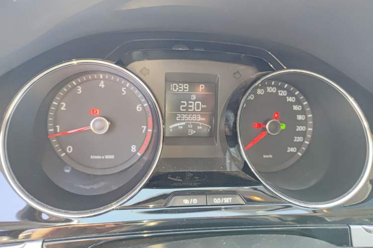 Used Volkswagen Bora 2013 1.6L Automatic Comfort Model