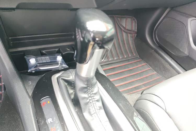 Used Honda Crider 2019 180 Turbo CVT Luxury Edition China VI Emission Standard Gear Lever