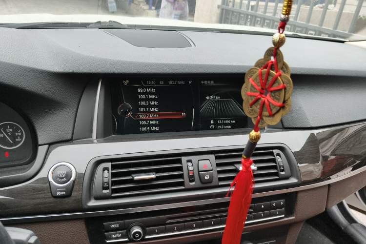 Used BMW 5 Series 2014 525Li Luxury Design Package
