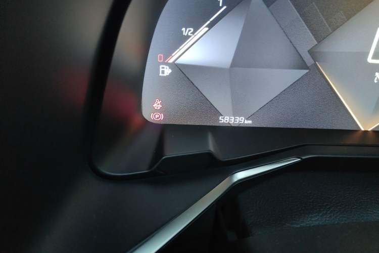 Used DS 7 2018 45THP Rivoli Prestige Edition
