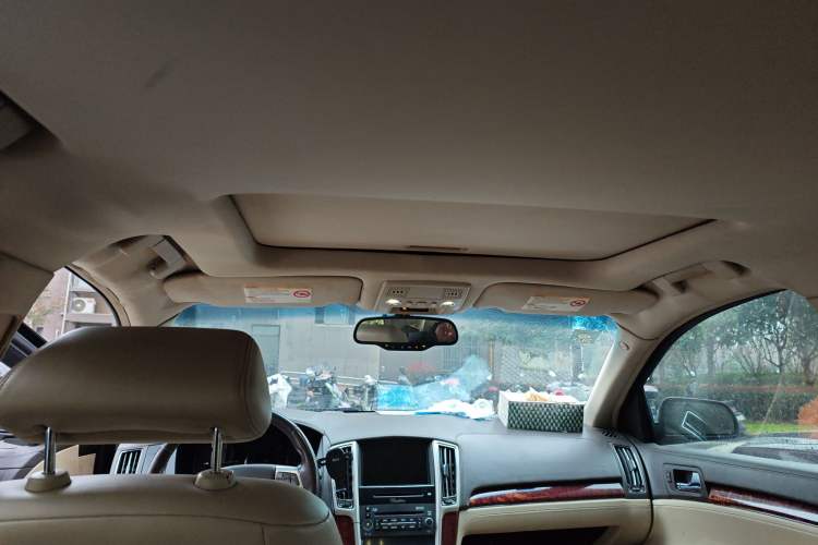 Used Cadillac SLS Seville 2011 2.0T Elite Edition
