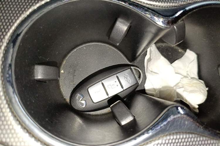 Used Infiniti Q50L 2016 2.0T Enjoyment Edition Vehicle Key