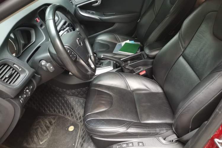 Used Volvo V40 2017 T3 Zhiya Edition Left Front Seat