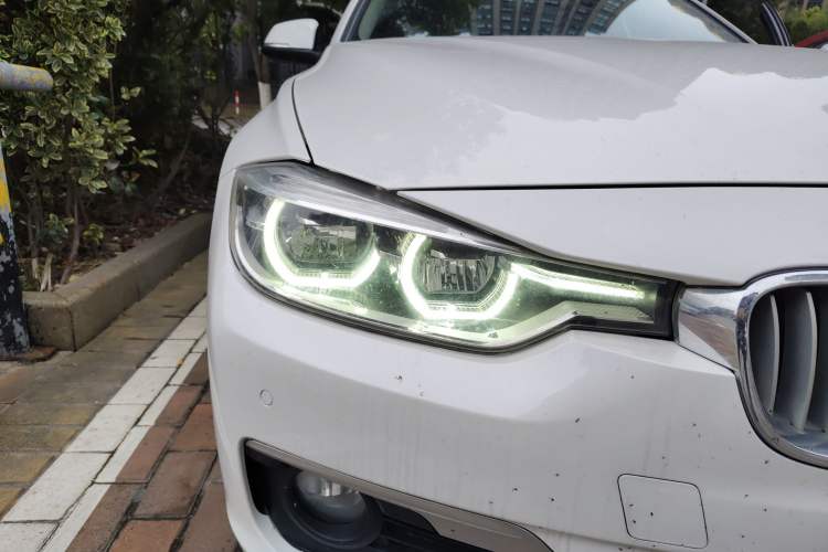 Used BMW 3 Series 2018 320Li Fashion Model
