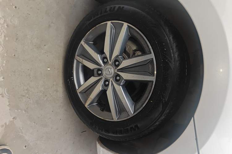 Used CHANGAN Eado 2015 1.6L Manual Luxury Model China IV Standard