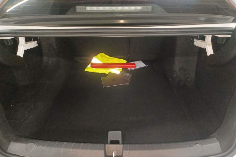 Used BYD Qin PLUS 2025 DM-i Smart Drive 55KM Leading Model