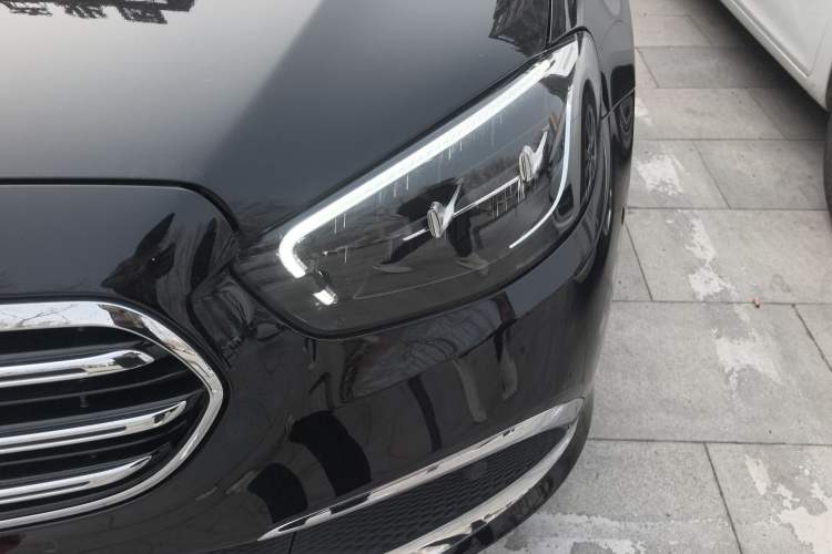 Used Mercedes-Benz E-Class 2023 Updated E 300 L Fashion Edition
