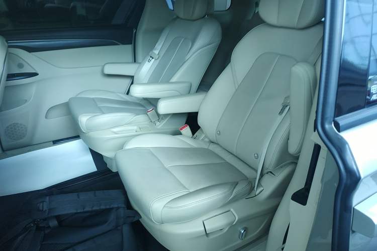 Used Buick GL8 2022 ES Landtrek 653T Luxury Edition
