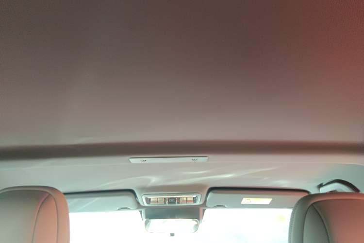 Used iCAR V23 2025 501 Four-Wheel Drive Intelligent Driving Version