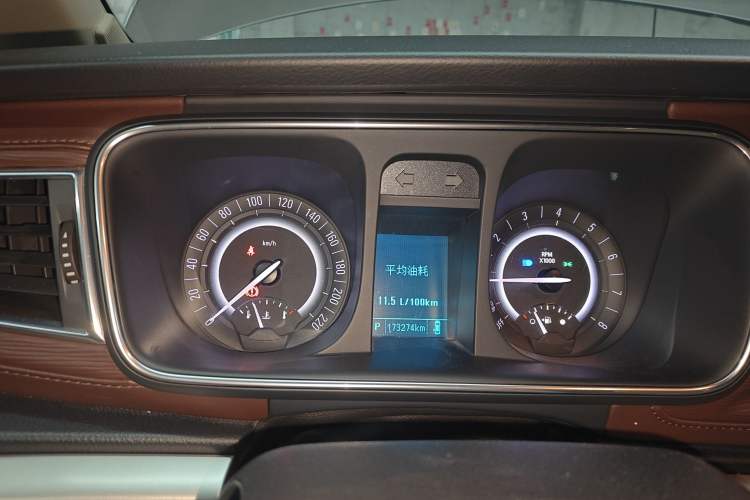 Used Buick GL8 2017 25S Luxury Version China V Standard
