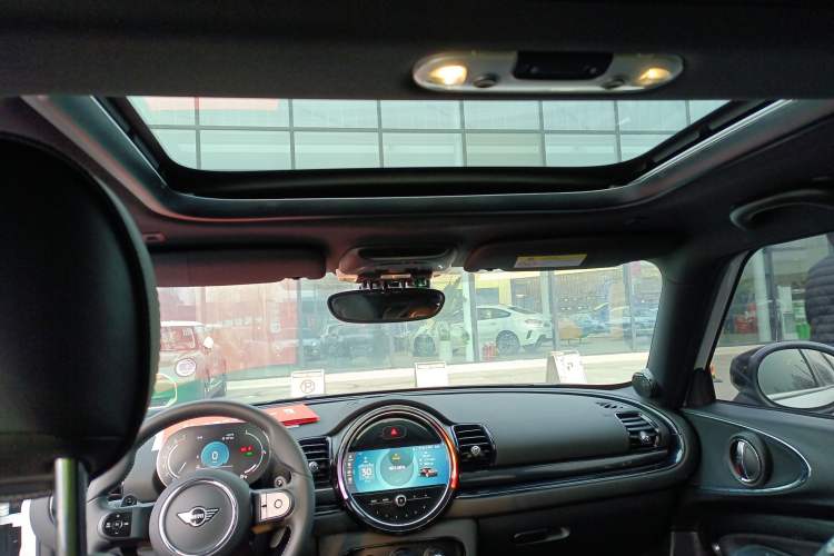 Used MINI Clubman 2023 Revised 2.0T COOPER S Connoisseur