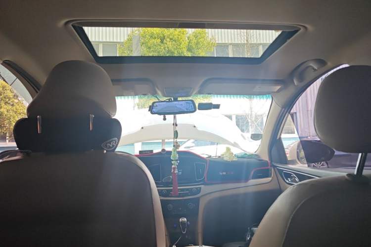 Used Baojun 730 2016 1.5T Manual Luxury Edition 7 Seats