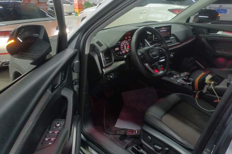 Used Audi Q5L 2018 45 TFSI Prestige Fashion Edition China VI Emission Standard
