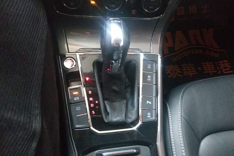 Used Volkswagen Passat 2017 330TSI DSG Luxury Edition