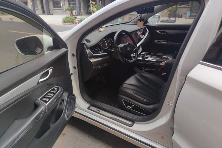 Used Geely Auto Emgrand GT 2018 1.5T MHEV Yaoxiang Edition