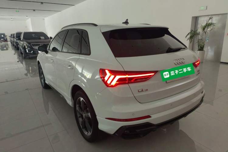 Used Audi Q3 2020 35 TFSI Fashion Dynamic Model Rear Left 45 Deg