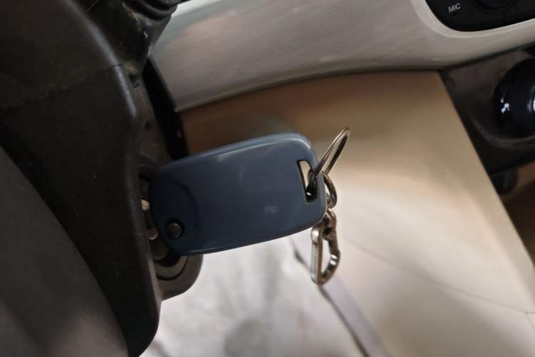 Used Baojun 730 2016 1.5L Manual Comfort Version 7 Seats China V Emission Standard Interior 1