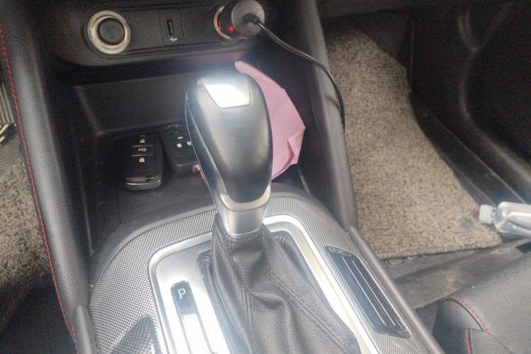 Used CHANGAN CS55 2019 1.5T Automatic Colorful Edition China VI Standard
