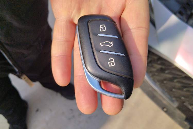 Used MG 5 2023 180 DVVT CVT Luxury Edition
