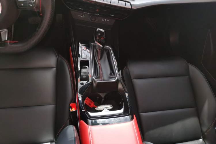 Used MG 5 2023 180 DVVT CVT Luxury Edition