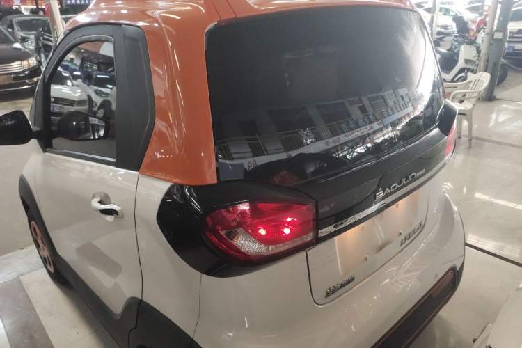 Used Baojun E100 2019 250KM Smart Drive Edition Rear Left 45 Deg