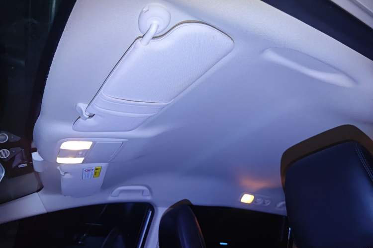 Used Honda Odyssey 2024 2.0L eHEV Sharp & Enjoy Edition