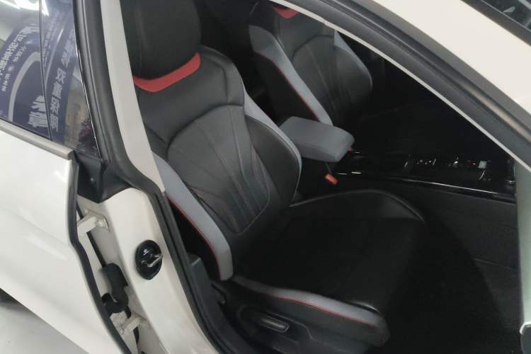 Used Volkswagen Lamando 2022 Lingdu L 280TSI DSG Spicy Edition Right Front Seat