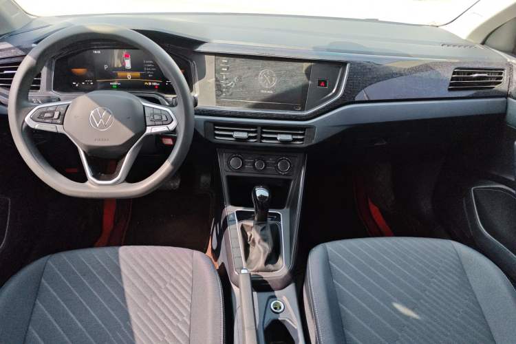 Used Volkswagen Lavida 2023 New Sharp 1.5L Automatic Excellent New Edition Center Console