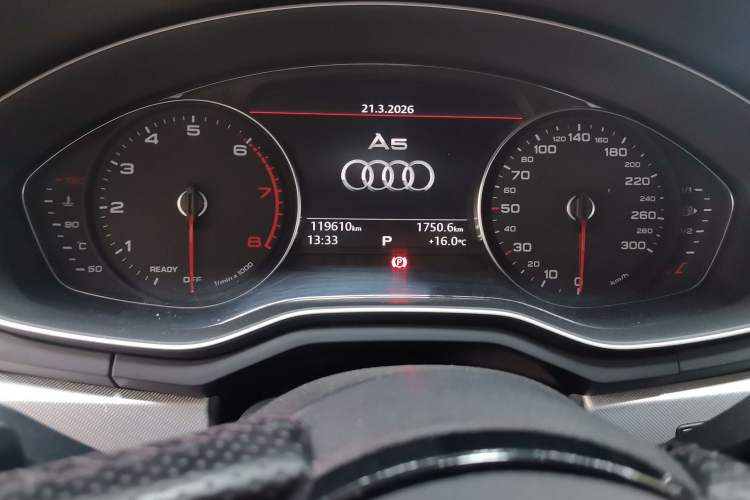 Used Audi A5 2019 Cabriolet 40 TFSI Fashion Edition China V