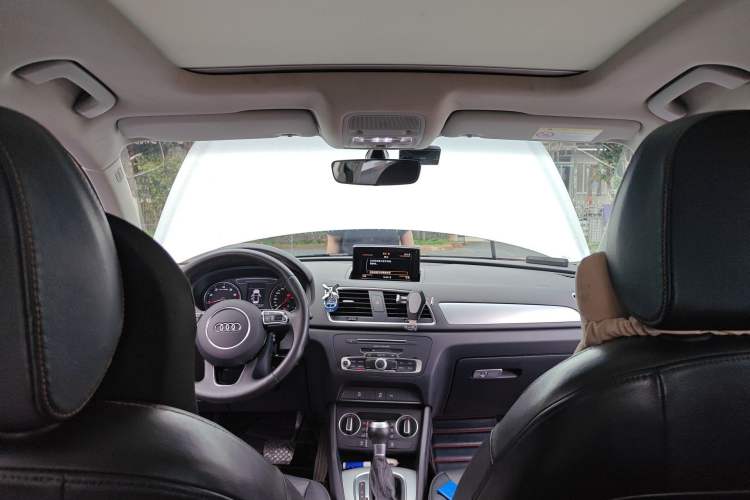 Used Audi Q3 2018 30th Anniversary Edition 30 TFSI Fashion Model
