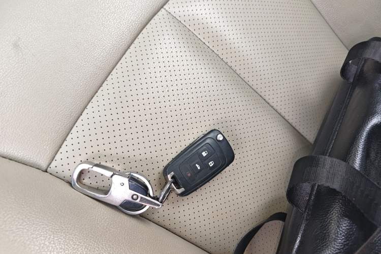 Used Buick GL8 2018 28T Comfort Model China VI Standard
