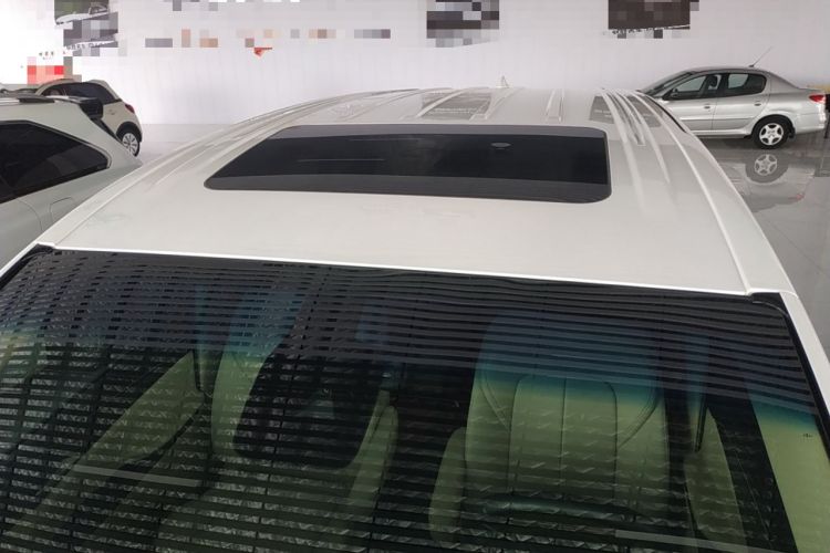 Used Buick GL8 2023 ES Lu Zun Deluxe Model
