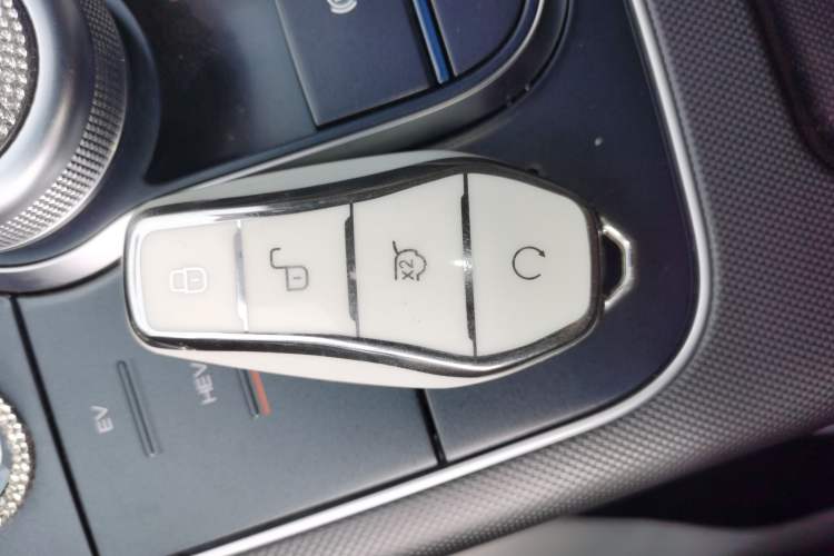 Used BYD Destroyer 05 2024 HONOR Edition DM-i 55KM Luxury Model