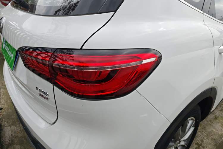 Used MG HS 2018 20T Manual Two-Wheel Drive Hormone-Driven Edition China V Standard