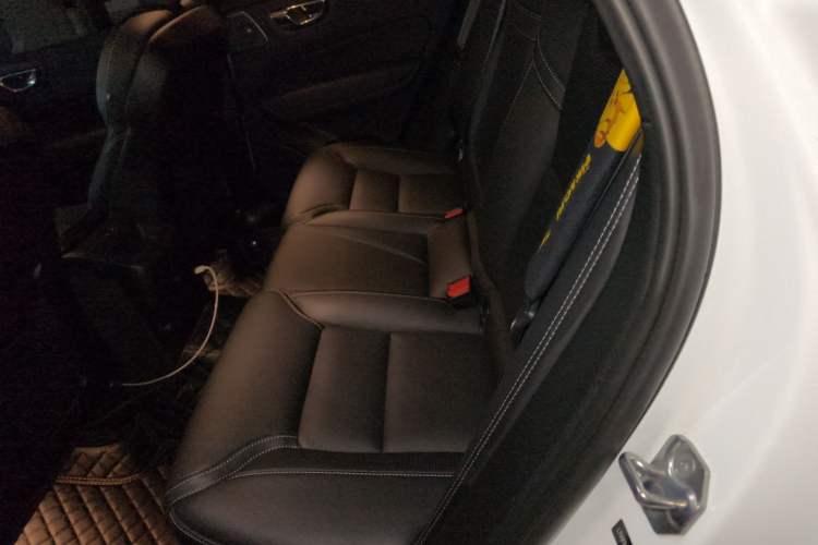 Used Volvo XC60 New Energy 2018 T8 eDrive Hybrid Prestige Luxury Edition
