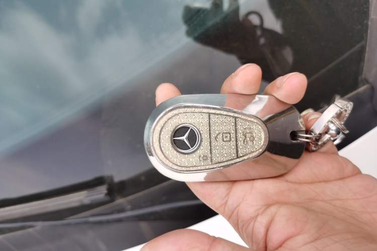 Used Mercedes-Benz C-Class 2024 Restyled C-Class 260 L Sport Edition Vehicle Key