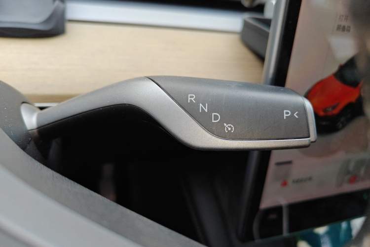 Used Tesla Model Y 2022 Rear-Wheel-Drive Version
