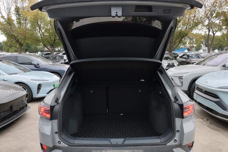 Used Volkswagen ID.4 CROZZ 2024 PURE+ model
