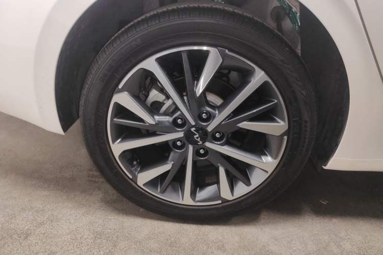 Used Kia K3 2021 Revised 1.5L CVT Fashion Edition