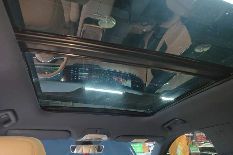 Used VOYAH FREE 2024 Ultra-Long Range Intelligent Driving Version Headliner