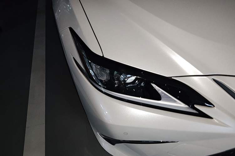 Used Lexus ES 2022 200 Excellence Edition
