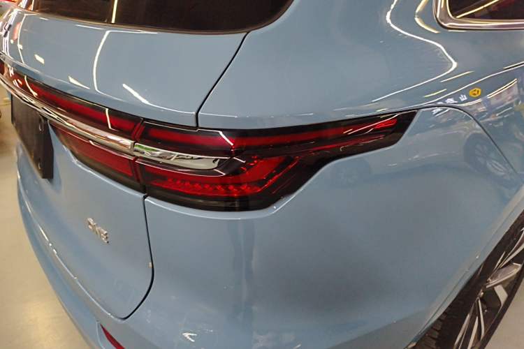 Used Li Auto ONE 2021 Extended-Range 6-Seater Version Right Rear Taillight