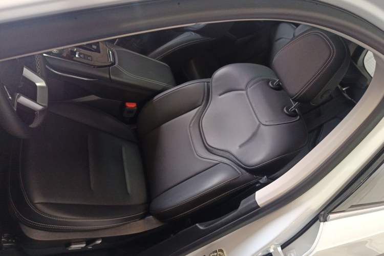 Used Haval H6 2022 3rd Generation 1.5T Automatic Two-Wheel Drive Pro