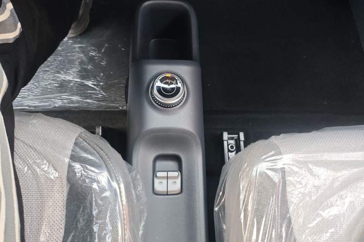 Used Wuling Zhiguang New Energy 2025 Model 305km Ambitious Edition