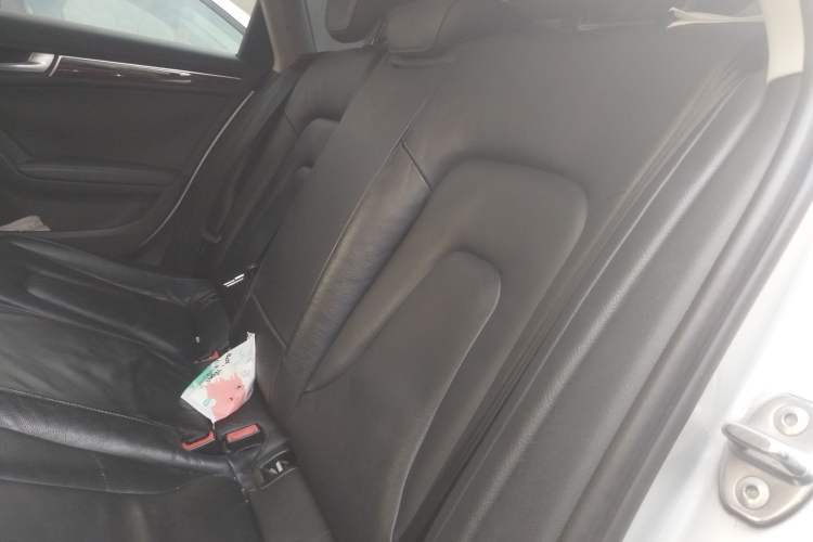 Used Audi A4L 2011 2.0 TFSI Comfort Model