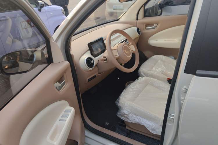 Used Wuling Hongguang MINIEV 2025 Four-Door Version Advanced Edition