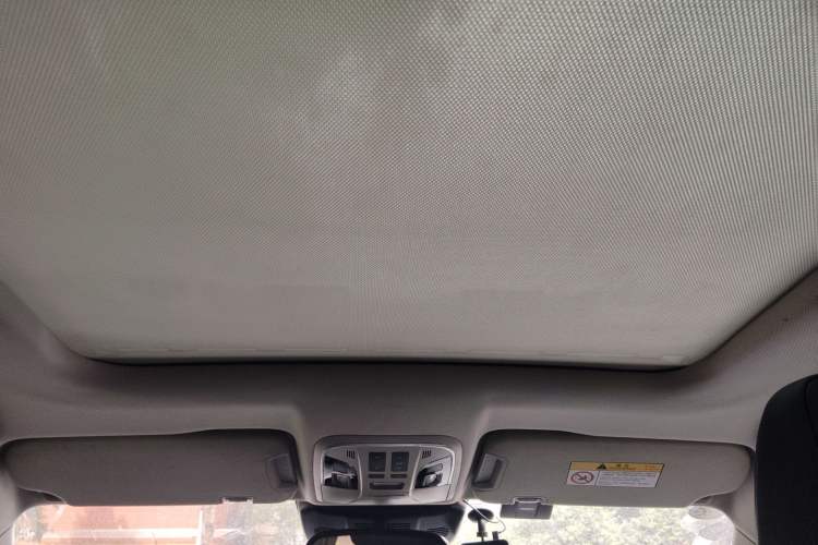 Used Wey VV7 2017 2.0T Flagship Model Headliner