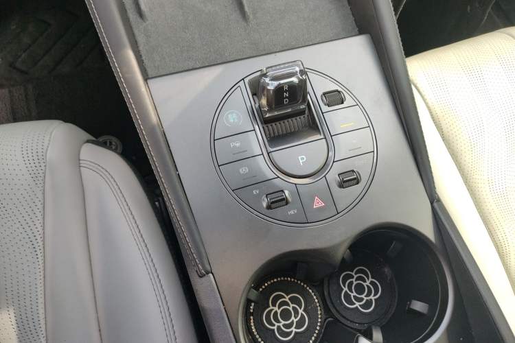 Used BYD Seal 06 New Energy 2025 DM-i Smart Drive 120KM Deluxe Model Gear Lever